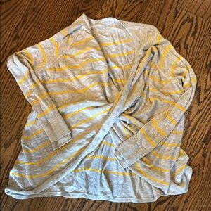Lululemon Athletica Gray and Yellow Sweater
